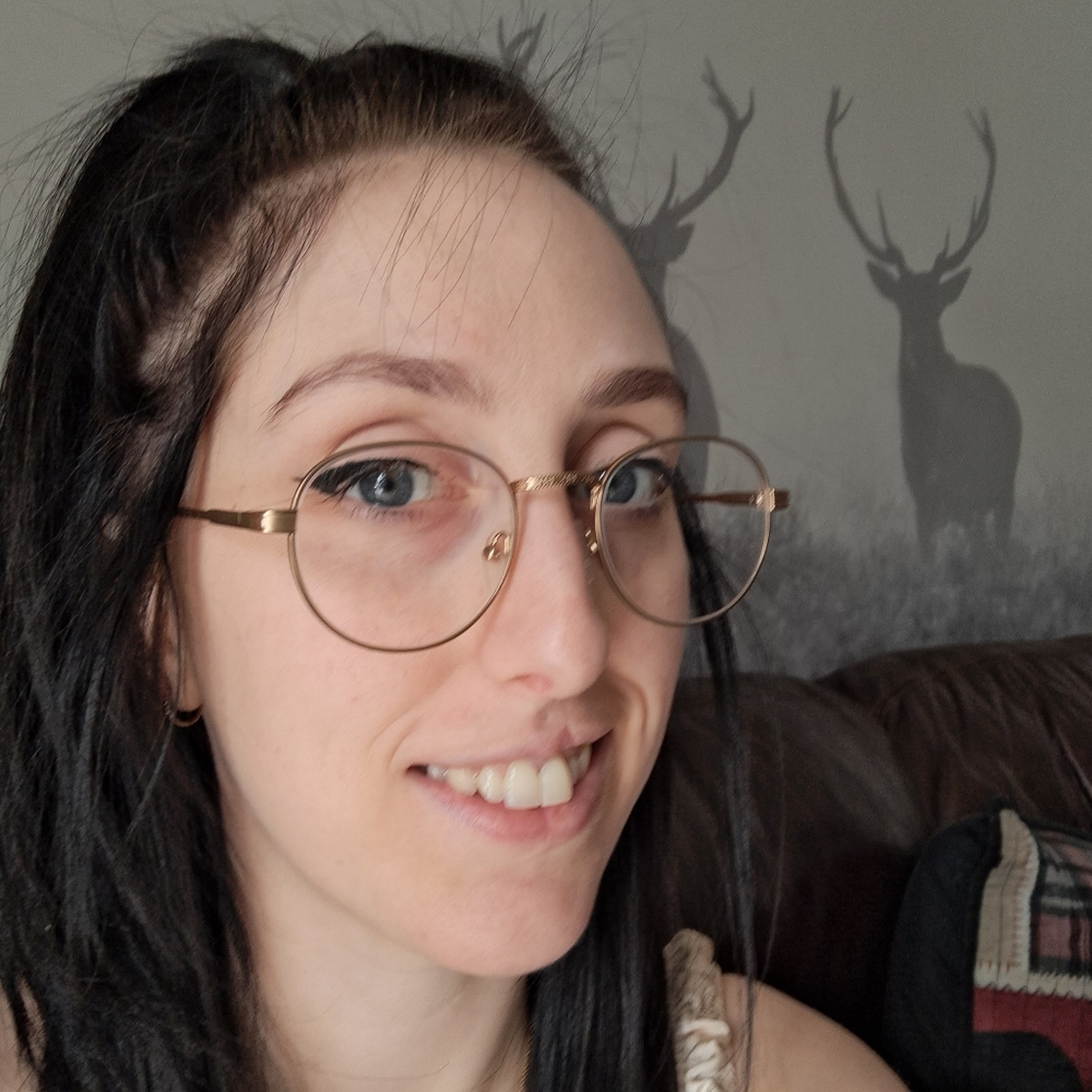 Meet your Posher, Kaitlin